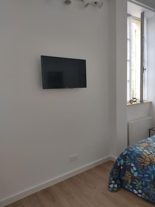 Appartement Avec Parking Prive Saumur Ngoại thất bức ảnh